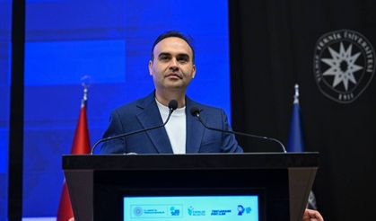 Bakan Kacır: 2 yıl içinde 5 milyon vatandaşımıza yapay zeka eğitimleri sunacağız