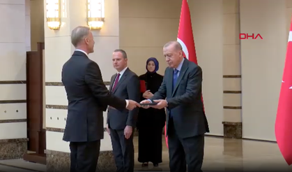 Cumhurbaşkanı Erdoğan, güven mektuplarını kabul etti