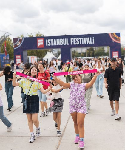İstanbul Festivali 17 Ağustos’a Kadar Ziyaretçilerini Bekliyor