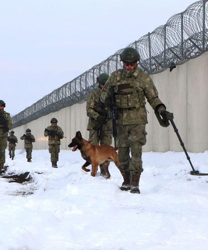 Hudut Kartalları Türkiye-İran sınırını 7 gün 24 saat koruyor
