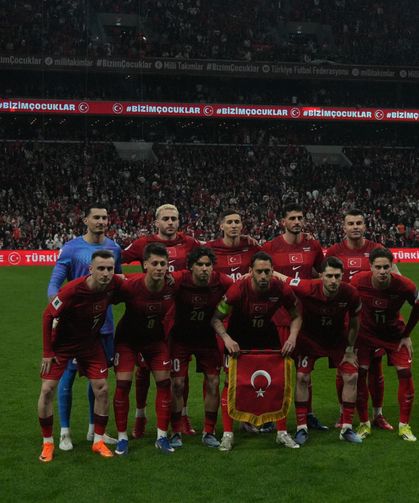 Türkiye, Romanya'yı devirerek Dünya Kupası'na bir adım daha yaklaştı