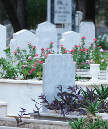 İstanbul Valiliği: Mezarlıklara 7/24 kamera sistemi kurulacak