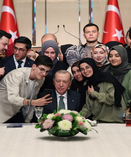 Cumhurbaşkanı Erdoğan'dan '19 Mayıs' mesajı
