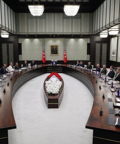 MGK Bildirisi: Türkiye, bölgede kalıcı barışın sağlanması yönündeki çabalara etkin katkı sunmayı sürdürecek
