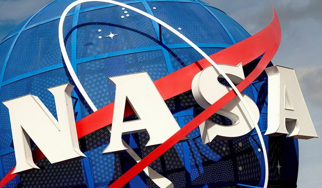 NASA Yüzlerce Çalışanını İşten Çıkarıyor!