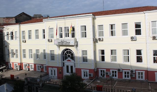 Yurt Dışına Çıkacak Vatandaşlara Ücretsiz Seyahat Sağlığı Hizmeti Veriliyor