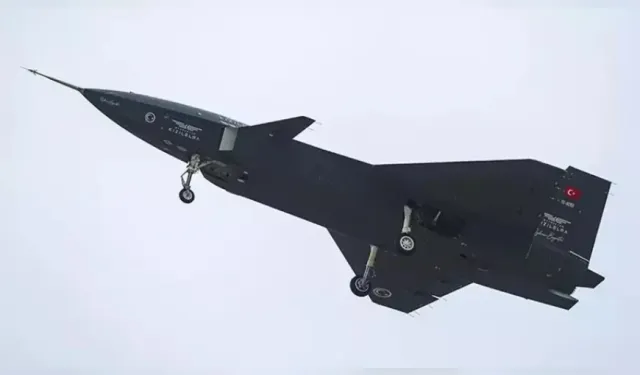 KIZILELMA'nın PT-4 Prototipi, AB Kalkışlı Yeni Testi Başarıyla Geçti