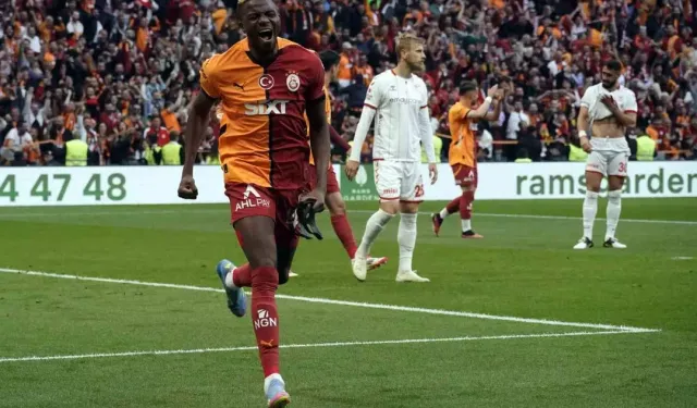 Galatasaray’dan Osimhen İçin 75 Milyon Euro’luk Son Teklif!