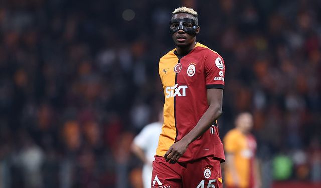 Osimhen, Napoli-Galatasaray Görüşmesine Görüntülü Katıldı
