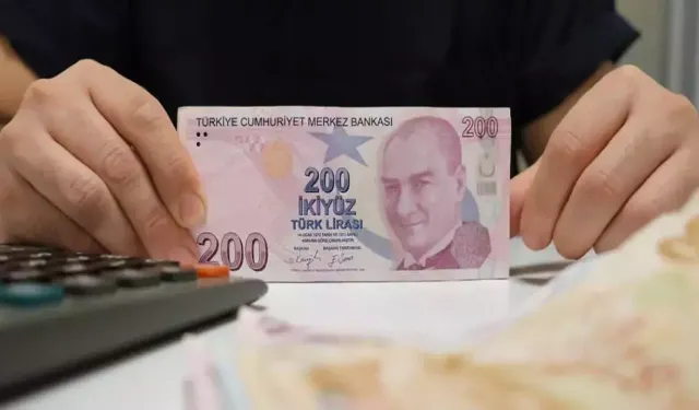 Memur-Sen’den 2026 İçin Üç Aşamalı Zam Talebi