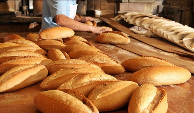 İstanbul'da 200 Gramlık Ekmek Artık 15 TL