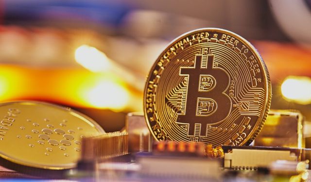 Bitcoin 118 Bin Dolara Çıktı! Yeni Hedef 130 Bin Dolar