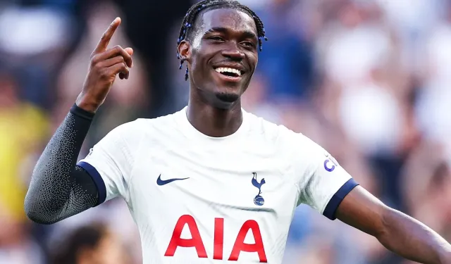 Fenerbahçe Sıradaki Hedef Bissouma : Mourinho Devreye Girdi, Tottenham İkna Edilmeye Çalışılıyor