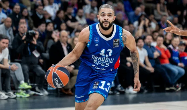 Anadolu Efes, Darius Thompson ile Yollarını Ayırdı
