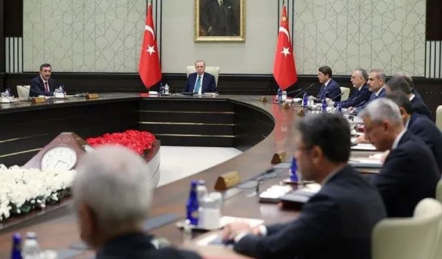 Kabine Toplantısı Beştepe'de Başladı: Gözler Erdoğan'da