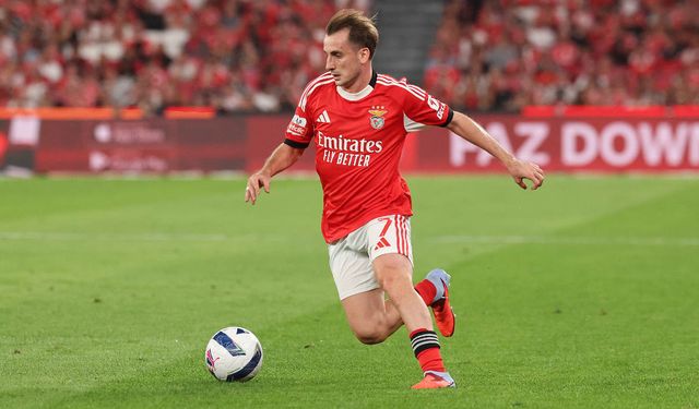 Benfica, Kerem Aktürkoğlu'nun Fenerbahçe'ye Transfer Olduğunu Açıkladı