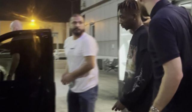 Dorgeles Nene, Fenerbahçe İçin İstanbul'a Geldi