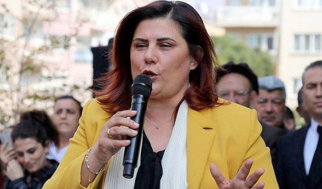 CHP'de "Topuklu Efe" Krizi Büyüyor