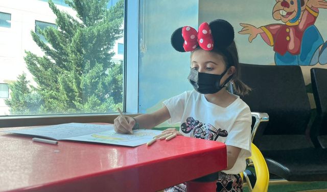 9 Yaşındaki Miray, Annesinin Böbreğiyle Sağlığına Kavuştu