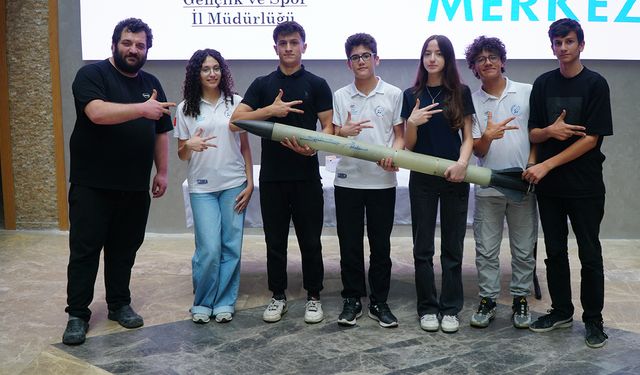 Roket Tasarlayan Liselilerin Hedefi TEKNOFEST Şampiyonluğu