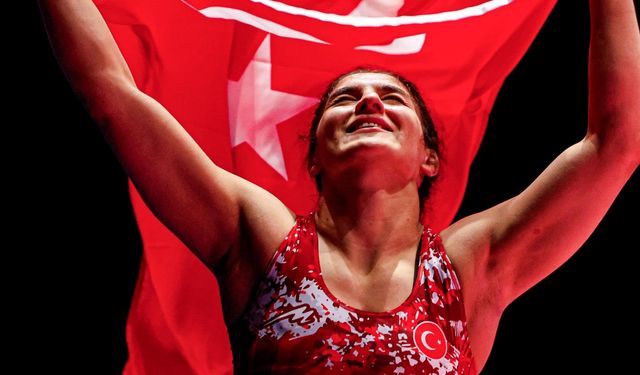 Milli güreşçi Nesrin Baş, U23 Dünya Şampiyonu oldu