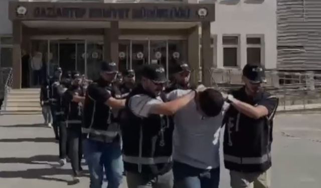 Para Karşılığı Rapor Hazırlayan Doktor Gözaltında