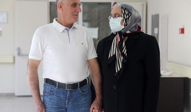 37 yıllık eşinin böbreğiyle yaşama tutundu: Ömrümün en özel hediyesini verdi