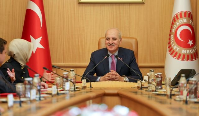 TBMM Başkanı Kurtulmuş: Dünyanın en büyük yoksulluğu, adalet yoksulluğudur