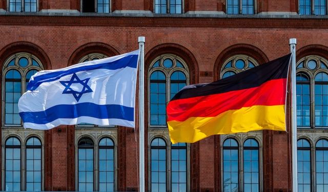 Almanya, İsrail’e yönelik silah ihracatı kısıtlamalarını kaldırıyor