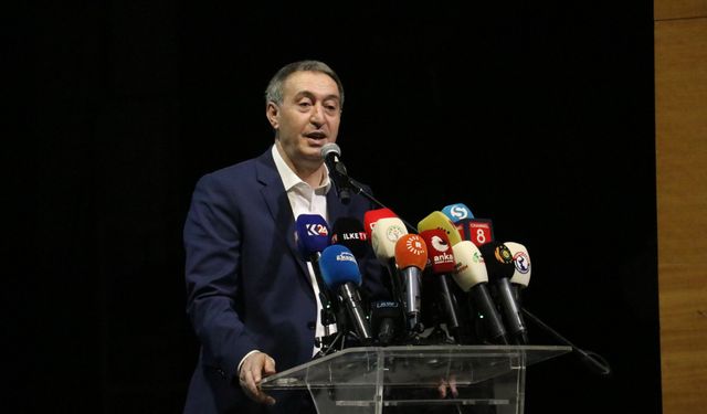 DEM Parti'li Bakırhan: Toplumun beklentisi, kayyım atanan başkanların görevine dönmesidir