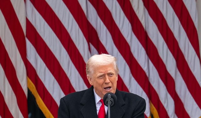 Trump: Tüm üçüncü dünya ülkelerinden gelen göçü kalıcı olarak durduracağım