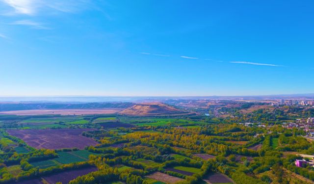 UNESCO listesindeki 8 bin yıllık Hevsel Bahçeleri’nde sonbahar güzelliği