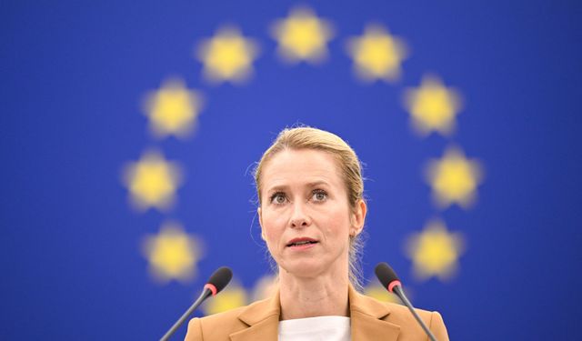 AB, Rusya'nın yaklaşık 210 milyar avroluk varlıklarını süresiz dondurdu