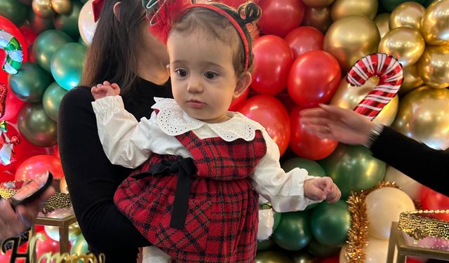Miray bebek gen tedavisi sonrası ilk yaş gününü kutladı