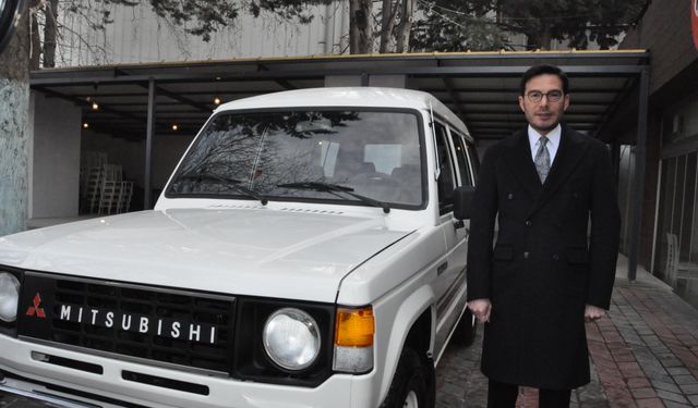 'Efsane Vali'nin restore edilen makam aracını, oğlu Başkan Yazıcıoğlu kullanacak
