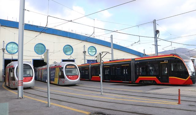 Tramvay ve istasyonlarda unutulan ziynet eşyası ile paralar, kanser hastası çocuklar için kullanılıyor