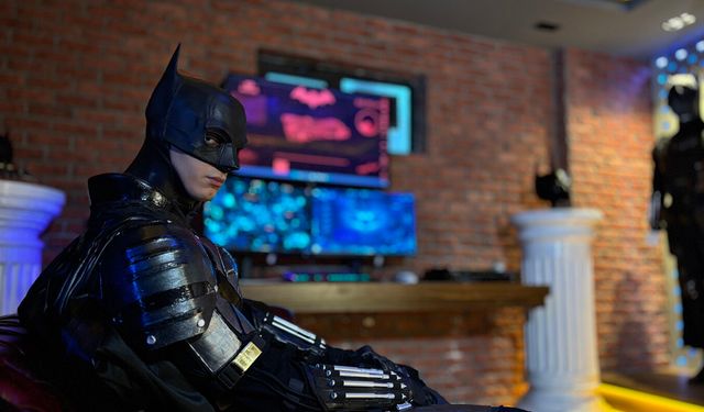 Üniversiteli gencin 'Batman' tutkusu