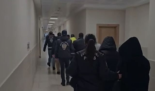 28 ilde 'siber' suçlara yönelik operasyon; 140 tutuklama