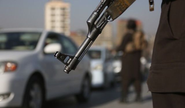 Pakistan, Afganistan'daki 22 askeri hedefi vurdu