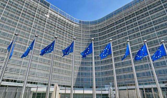 AB, İsrail'in Gazze'ye saldırılarını kınadı