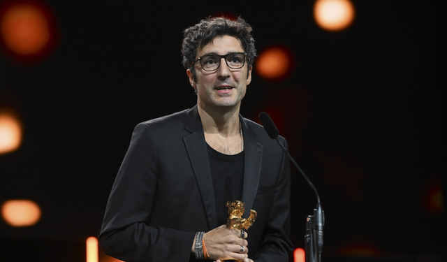 76’ncı Berlin Film Festivali'nde Altın Ayı ödülünü 'Sarı Zarflar' kazandı