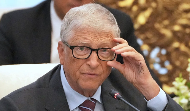 Bill Gates’ten Epstein Özrü: “Onunla Tanışmak Büyük Bir Hata”