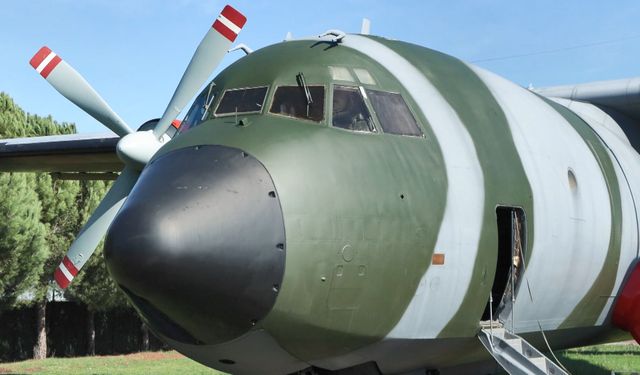 Yenilenen İstanbul Havacılık Müzesi 'Sonsuz Aşk' konseriyle kapılarını açtı