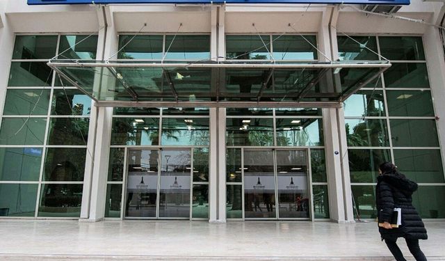 İZBETON’a operasyon: 21 gözaltı