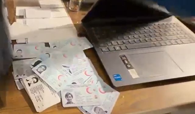 Kredi puanı yüksek kişilerin kimlik bilgilerini kopyalayıp 10 milyon liralık dolandırıcılık yapan 12 şüpheli tutuklandı