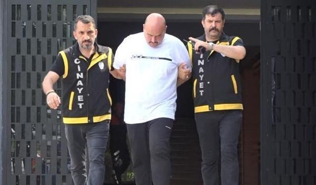 Patronunun boğazını kesip, çek, senet ve altınları alan muhasebeciye ağırlaştırılmış müebbet istemi