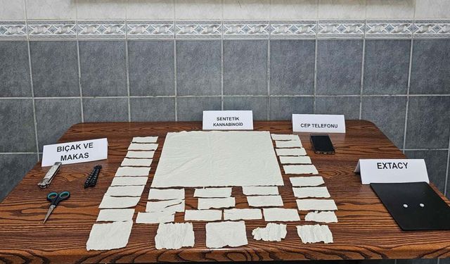 Peçeteye emdirilmiş uyuşturucuyla yakalanan şüpheli tutuklandı