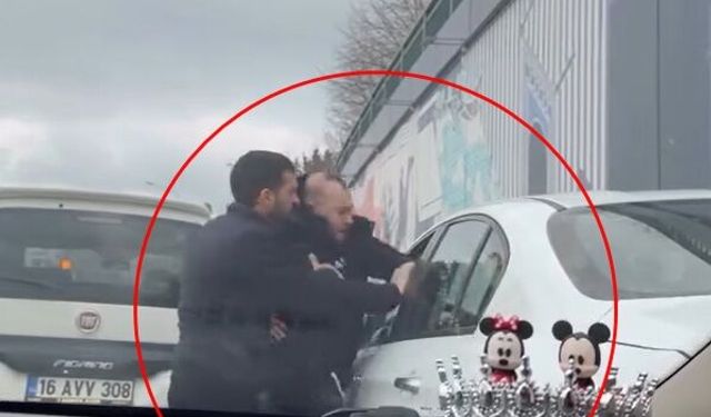 Trafikte otomobilin önünü kesip, saldırı amaçlı araçtan inen sürücüye 180 bin TL ceza