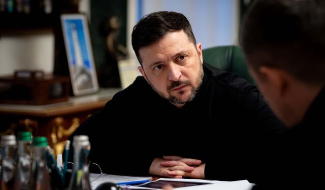 Zelenskiy: Rusya son bir haftada 1300'den fazla İHA ve 96 füze ile saldırdı