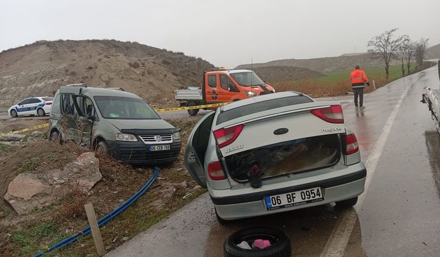 Ankara'da kaza; 1 ölü, 5 yaralı